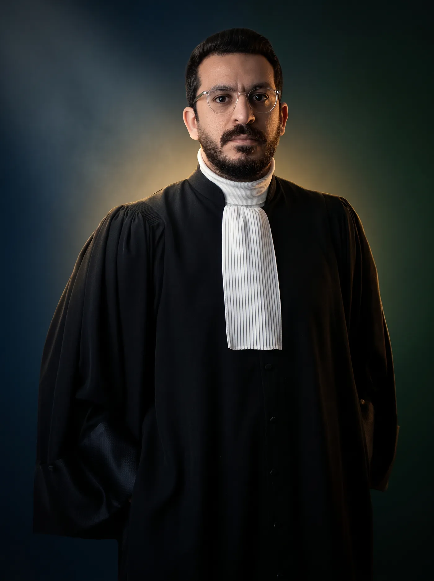 Portrait de Maître Rabii Chekkouri en robe d’avocat